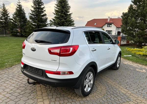 Kia Sportage cena 38600 przebieg: 214020, rok produkcji 2012 z Żmigród małe 121
